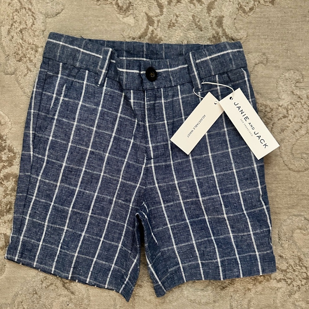 Brand new with tags boys Janie and Jack chambray linen shorts size 4